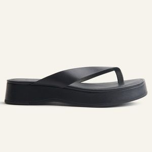 Zayne platform thong sandal